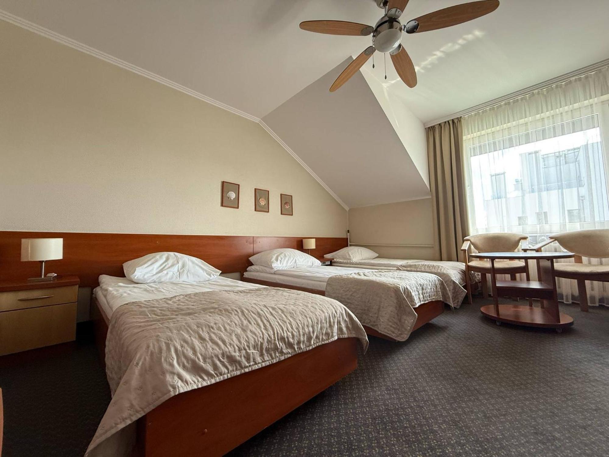 Hotel La Siesta & Medical Spa Jastrzębia Góra 外观 照片