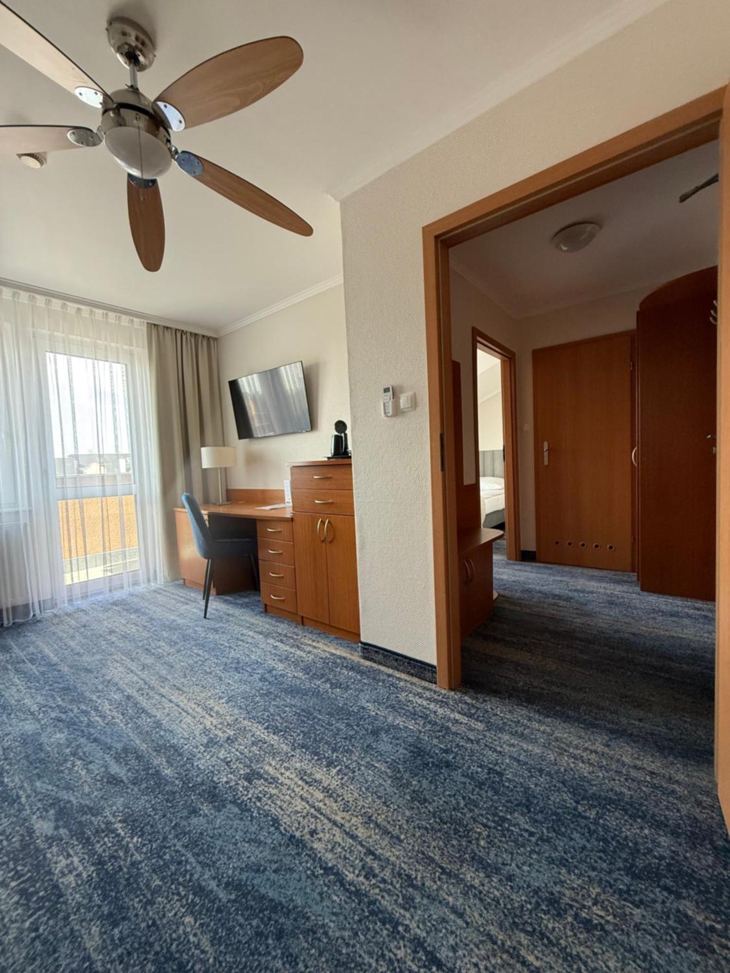 Hotel La Siesta & Medical Spa Jastrzębia Góra 外观 照片