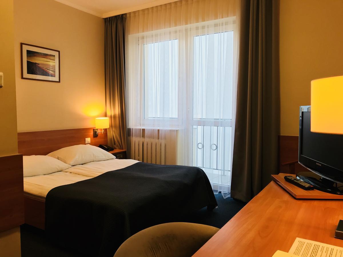 Hotel La Siesta & Medical Spa Jastrzębia Góra 外观 照片